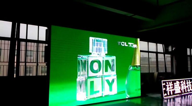 Indoor P2.5 Full Color Rental LED Display Shenzhen Supplier CE FCC