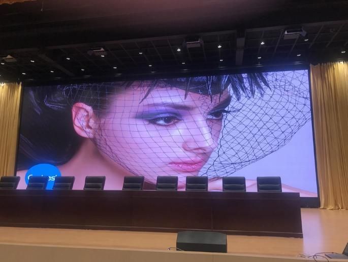 Factory Price 500X500mm Die-Casting Aluminum Panel P3.91 LED Video Wall HD Indoor LED Display