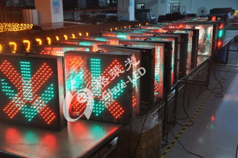 LED Sign Lane Control Traffic LED Sign Customized Size LED Traffic Arrow Sign Lane Control Sign