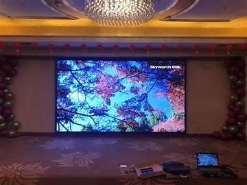 Indoor Advertising Full Color High Brightness P4 Flexible LED Screen