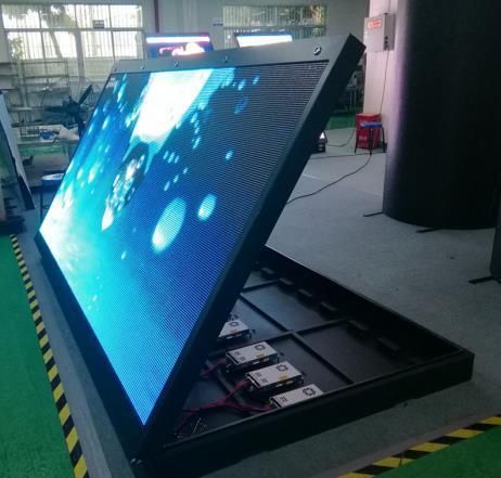 63′′x31.5′′ DIP346 Full Color Front Service Iron Cabinet P10 LED Display Screen for Outdoor Advertising