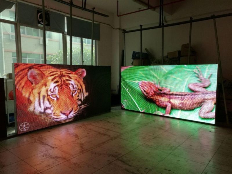 High Resolution P2.5 Indoor Full Color Front Service LED Display