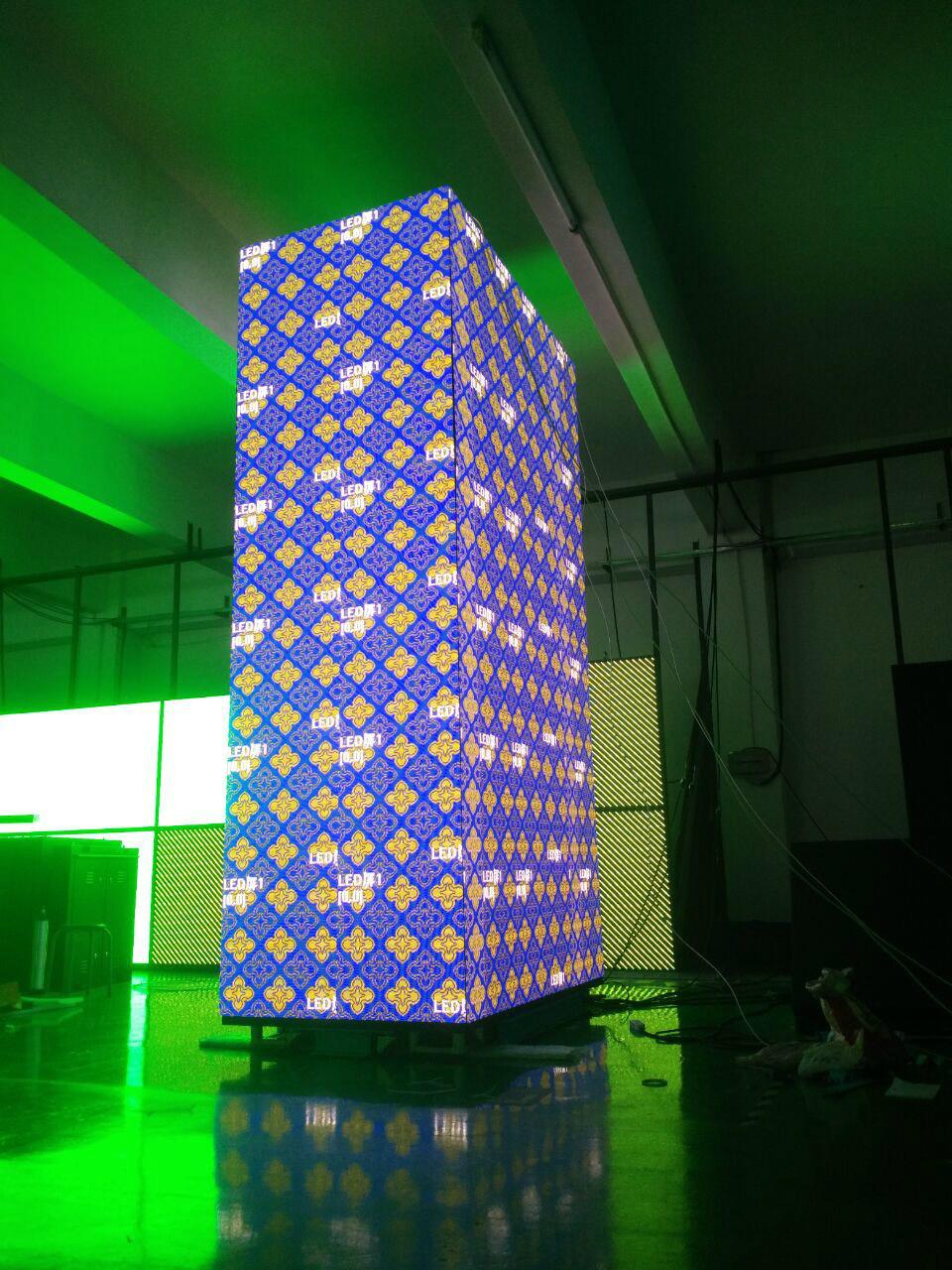 Full Color LED Video Wall 4side Cube P3 Indoor LED Displays