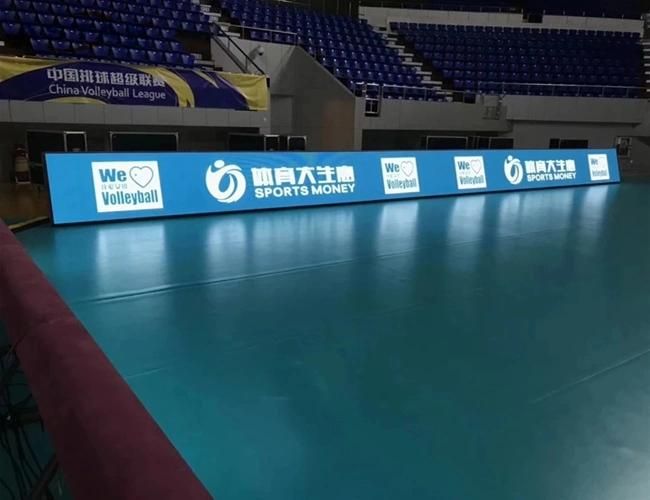 P4.81 Lightweight Outdoor Waterproof Football Stadium LED Display Screen