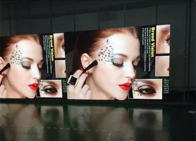 Win2000 Stage Performance Fws Cardboard and Wooden Carton Glass Films P2.5 LED Screen