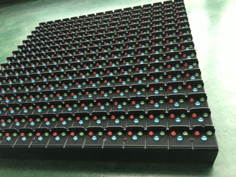 High Brightness 1/1 Scan P16 DIP346 RGB 256X256 LED Module Outdoor