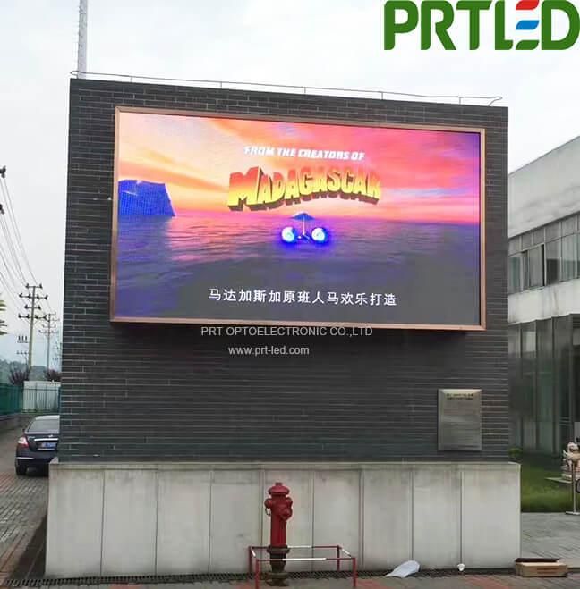 High Brightness DIP346 P10 Full Color LED Digital Display