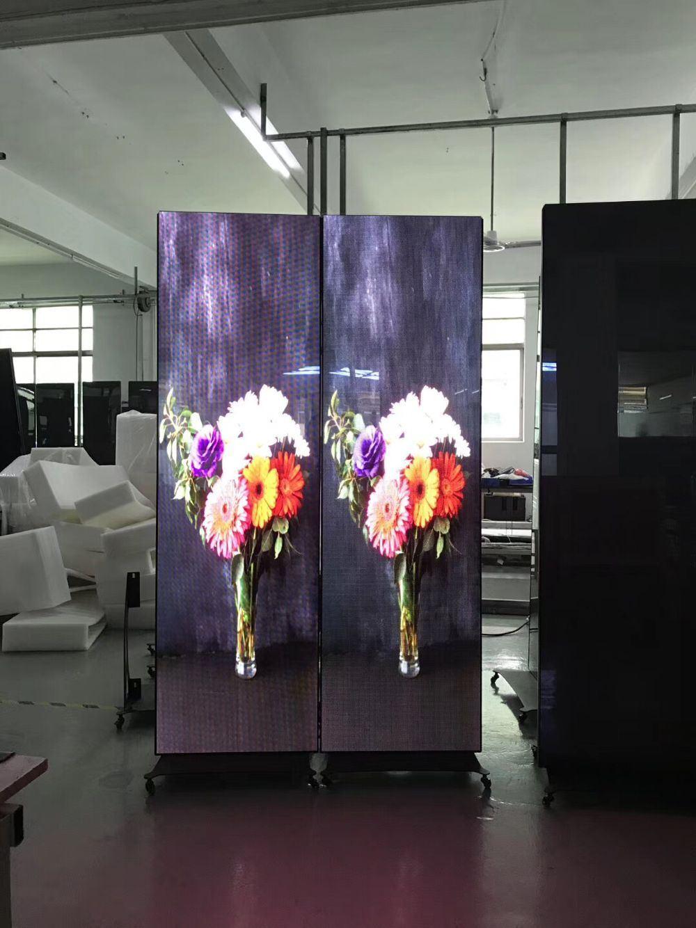 P2.5 Outdoor Poster LED Thin Mirror LED Advertising Screen Display