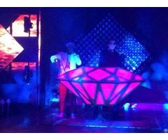 Indoor Full Color DJ Booth Sign Diamond Shape LED Display P4 Pixel Pitch