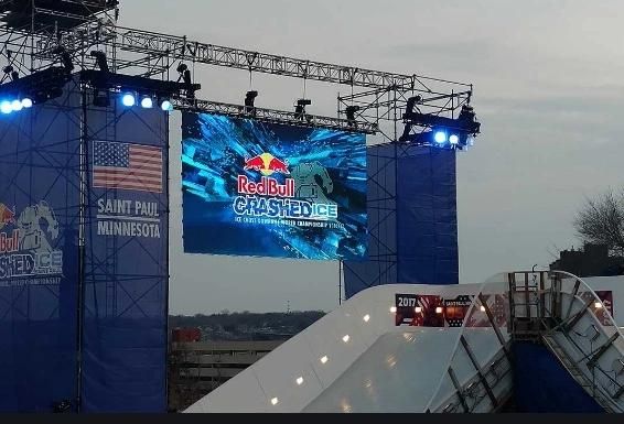 3840Hz Indoor Outdoor Stage LED Display Screen (P3.9/P4.8/P5.95/P6.25 (500*500mm/500*1000mm Easy Installation Rental Panel)