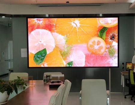 Indoor Full Color P2.604 SMD 2121 Stage Hotel Cinema LED Screen