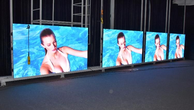 Seamless Video Wall Display P1.923 LED Screens Vs DLP Display