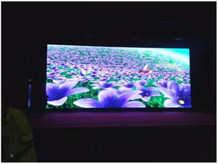 HD P2.5 Indoor LED Screen Display for Big Markets