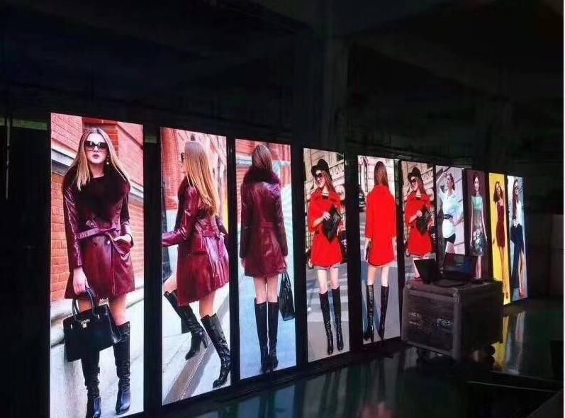 Shopping Mall P2.0 /P2.5mm Indoor LED Video Advertising Poster Screen
