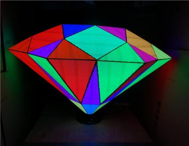 P5 Indoor Triangle Shape Nightclub DJ Booth LED Display Screen