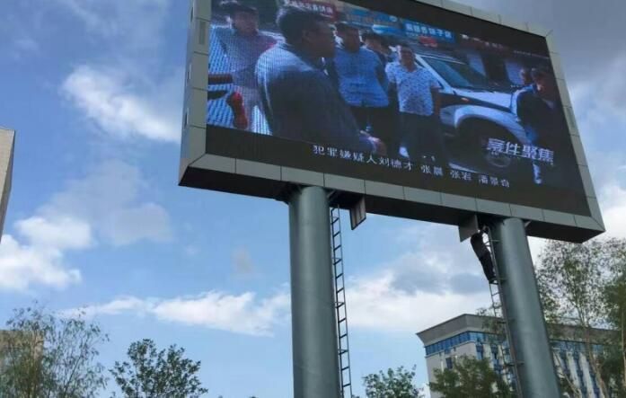 P10 High Refresh Visual Outdoor Advertising Rental LED Billboard Screen