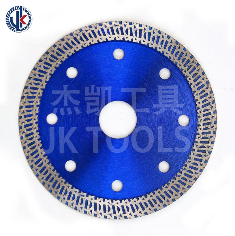 China Factory Direct/K Turbo Diamond Saw Blade / Diamond Cutting Disc for Porcelain, Granite, Concrete, Brick