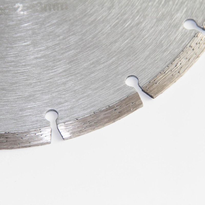 Dry or Wet Cutting, Heat Treated Blade Core Granite Stone Cutting Diamond Circular Saw Blade for Concrete Brick Block and Masonry and Stone