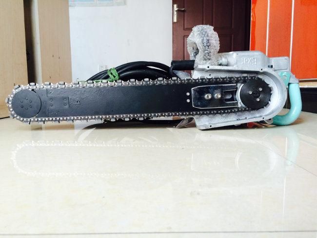 Electric Chain Saw Machine Cutting Stone Chain Saw