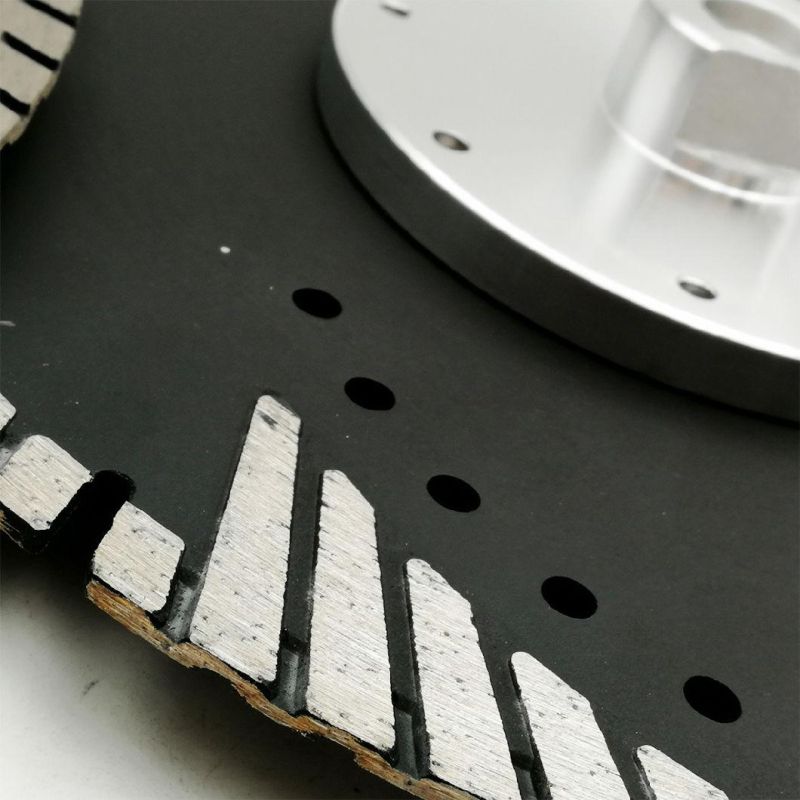 Hot Pressed Diamond Turbo Blade with Slant Protection Teeth